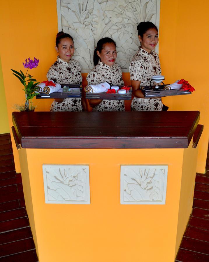 Kungkungan Bay Resort Bitung Exteriör bild